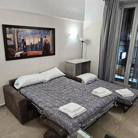 Fashion House Spaccanapoli