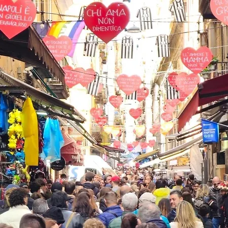 Appartement Fashion House Spaccanapoli Napels