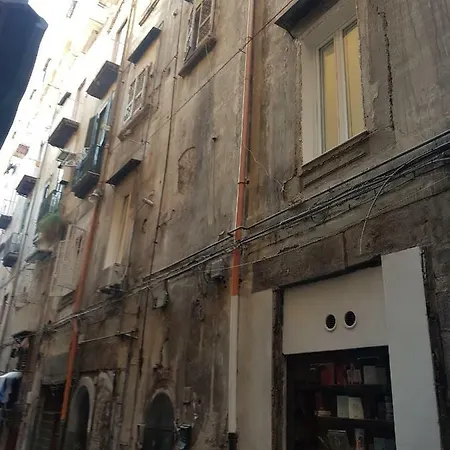 Fashion House Spaccanapoli Napels